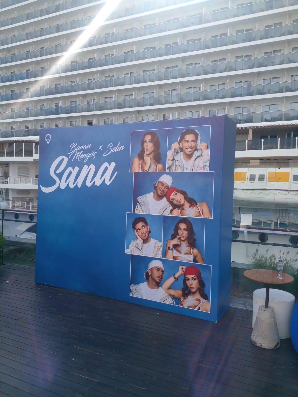 0f4e95c3 61aa 40b6 95a5 5448ebf8f679