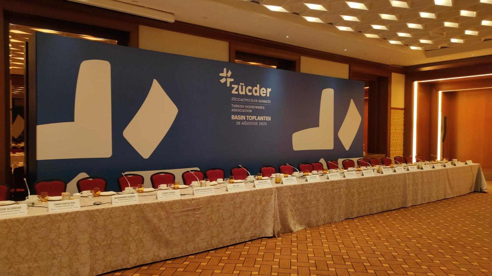 b660f1ed-d357-437a-9785-e1d3f8f59320 b660f1ed d357 437a 9785 e1d3f8f59320